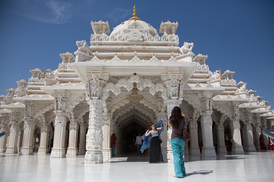 famous temples in south india