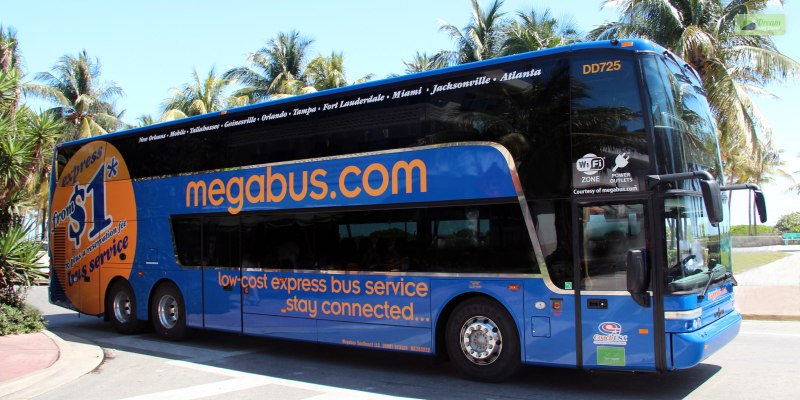 How Far Is Tampa From Orlando: By Bus