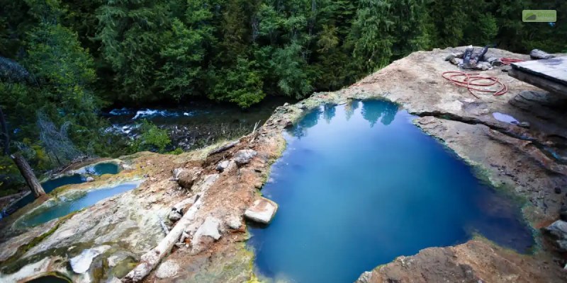 Umpqua Hot Springs