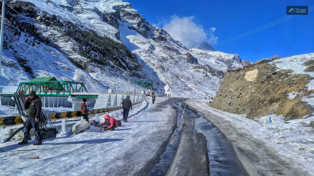 What Are The Places To Visit Near Atal Tunnel_