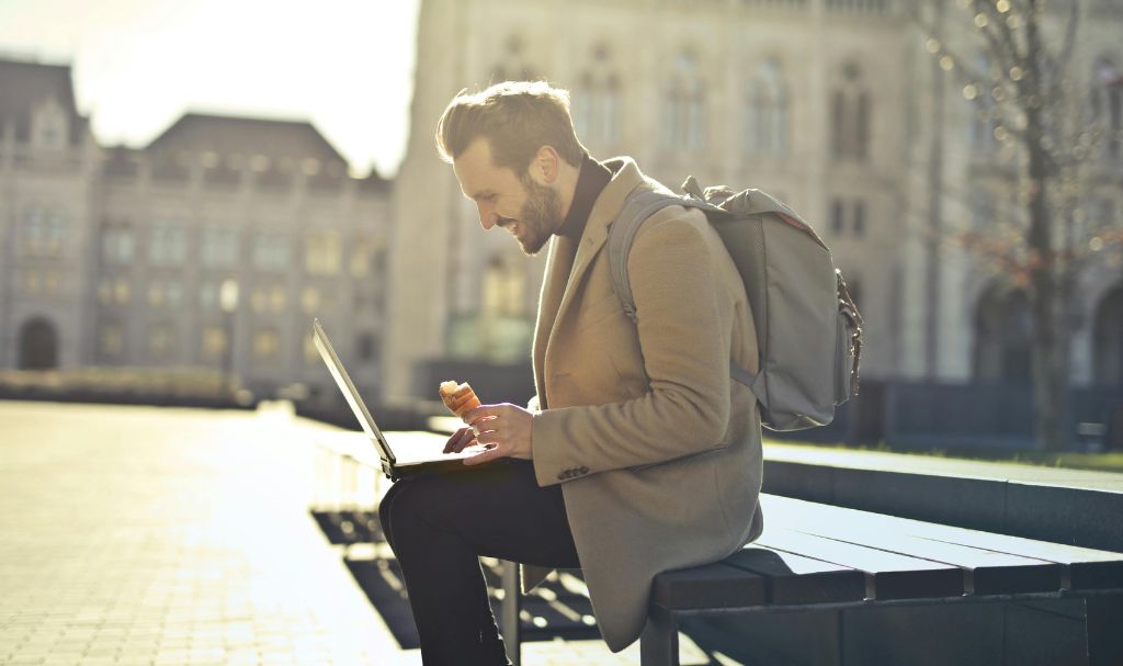 How to become a digital nomad