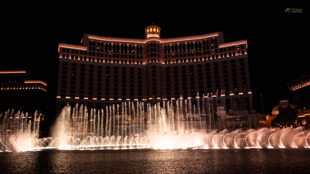Visit The Fountains Of Bellagio