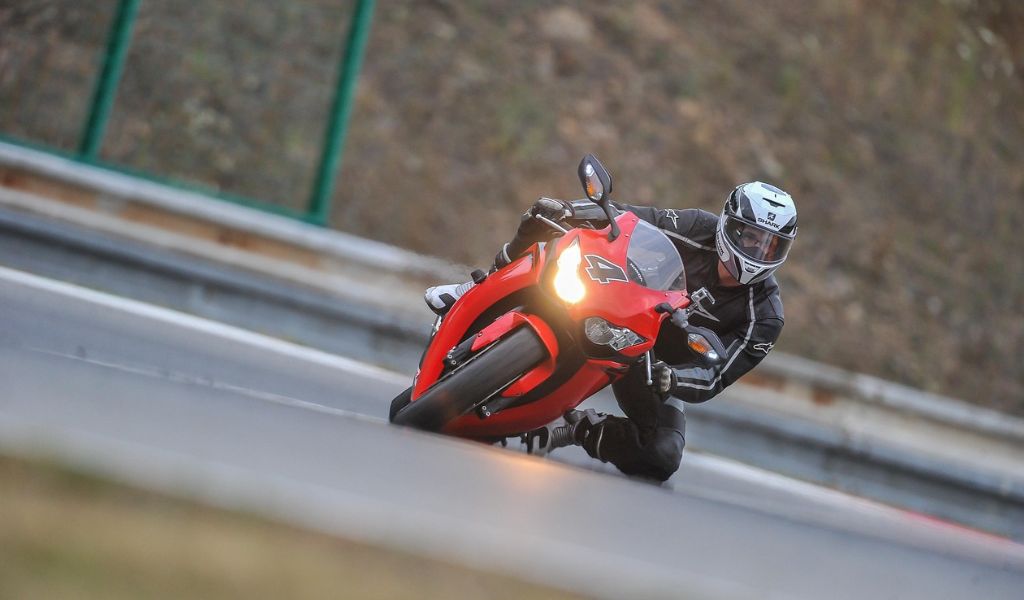 racing helmet designs