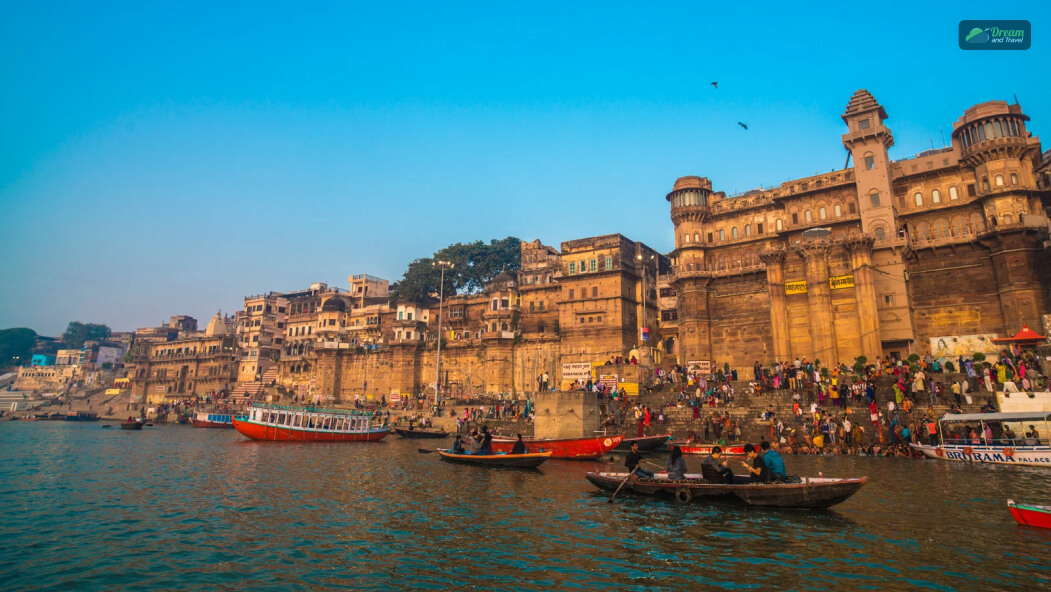 How Can I Go To Varanasi From Prayagraj_