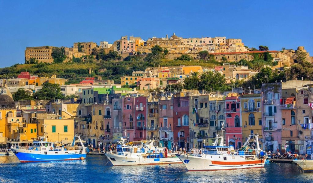 Southern Italy & Island Escapes Worth Bragging About
