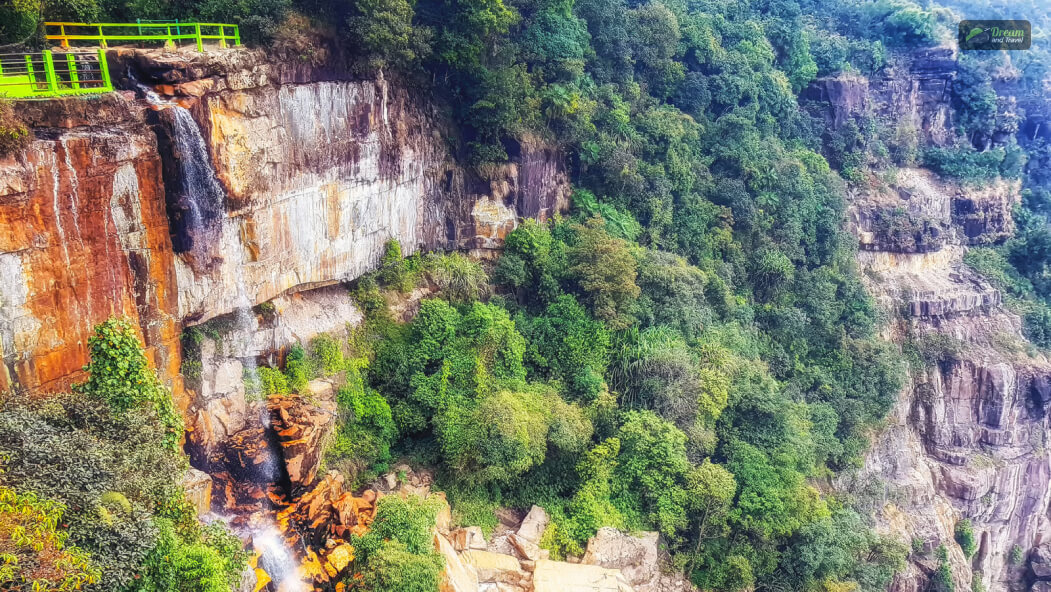 What Are The Offbeat Hidden Gems Near Laitlum Canyon